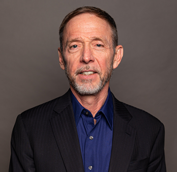 Chris-voss-the-property-couch-guest2